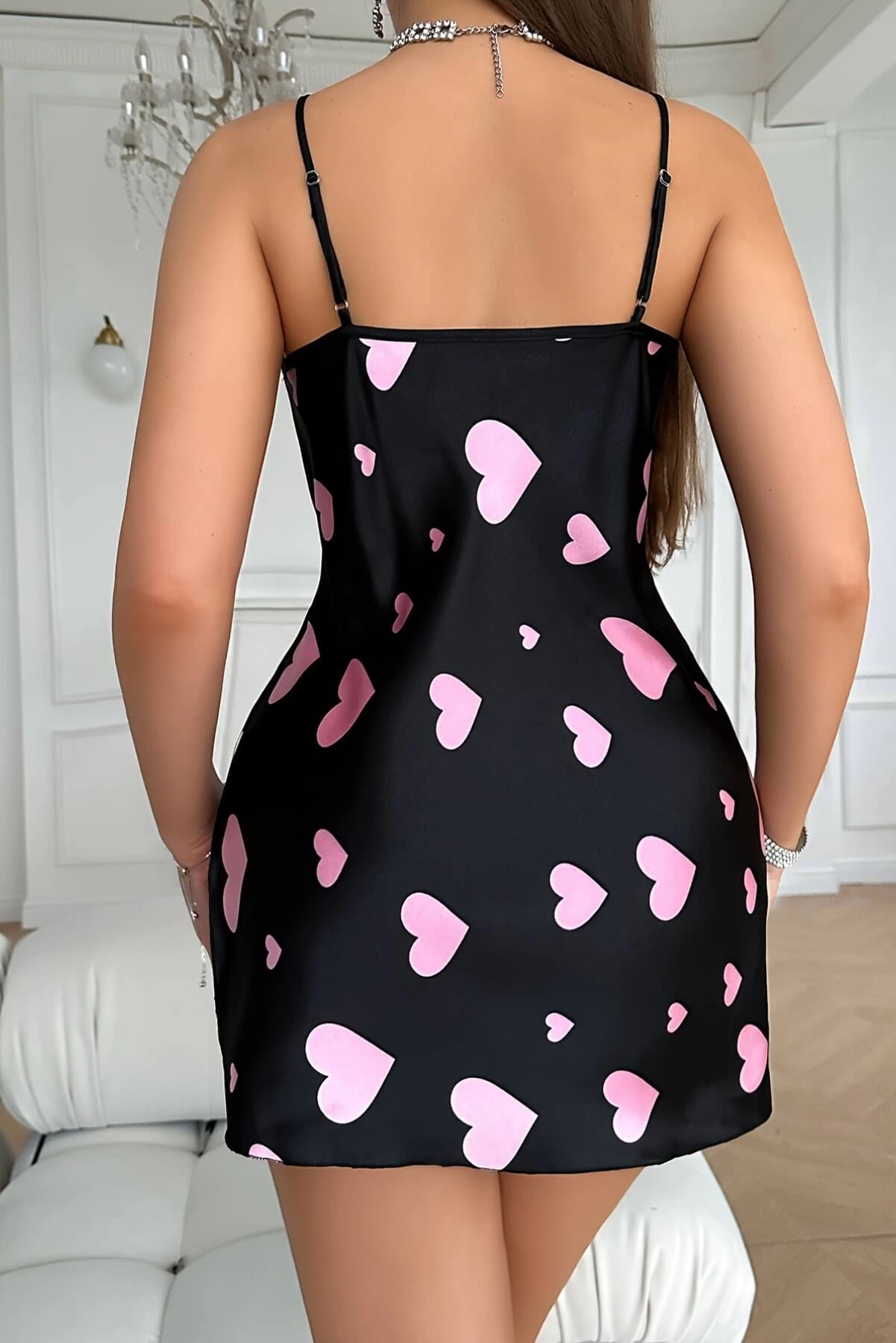 Pembe Kalp Desenli Siyah Saten Gecelik - 4